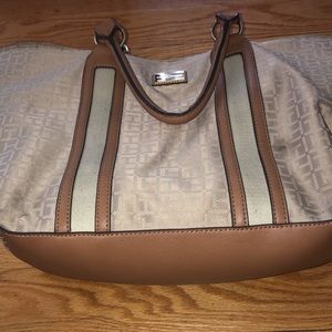 Tommy Hilfiger bag
